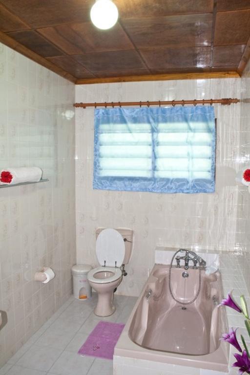 בו ואלון Villa De Roses מראה חיצוני תמונה